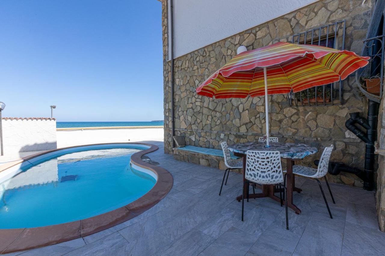 Casa Vacanza Barbera - In Riva Al Mare Villa Trappeto  Ngoại thất bức ảnh