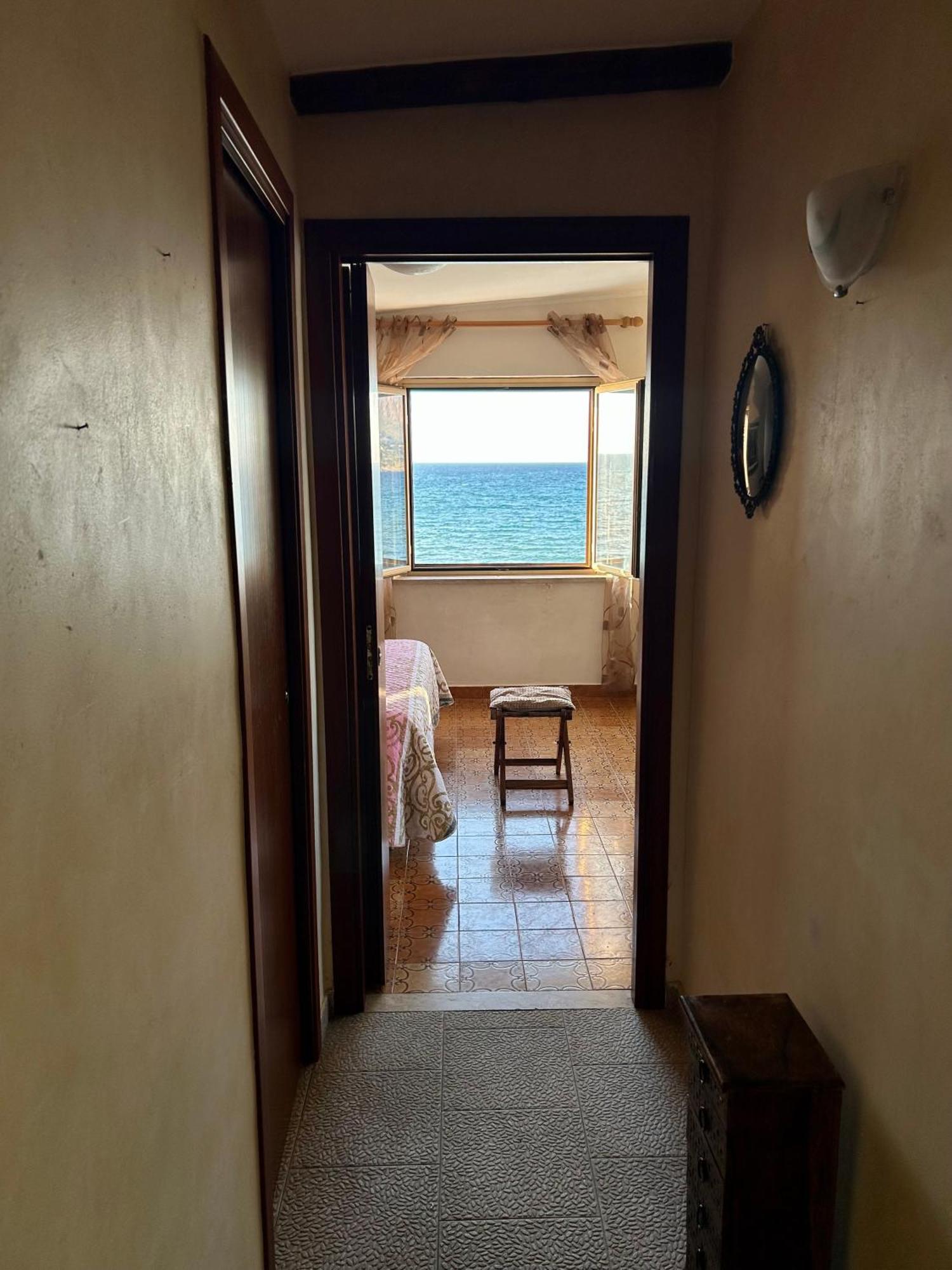 Casa Vacanza Barbera - In Riva Al Mare Villa Trappeto  Ngoại thất bức ảnh