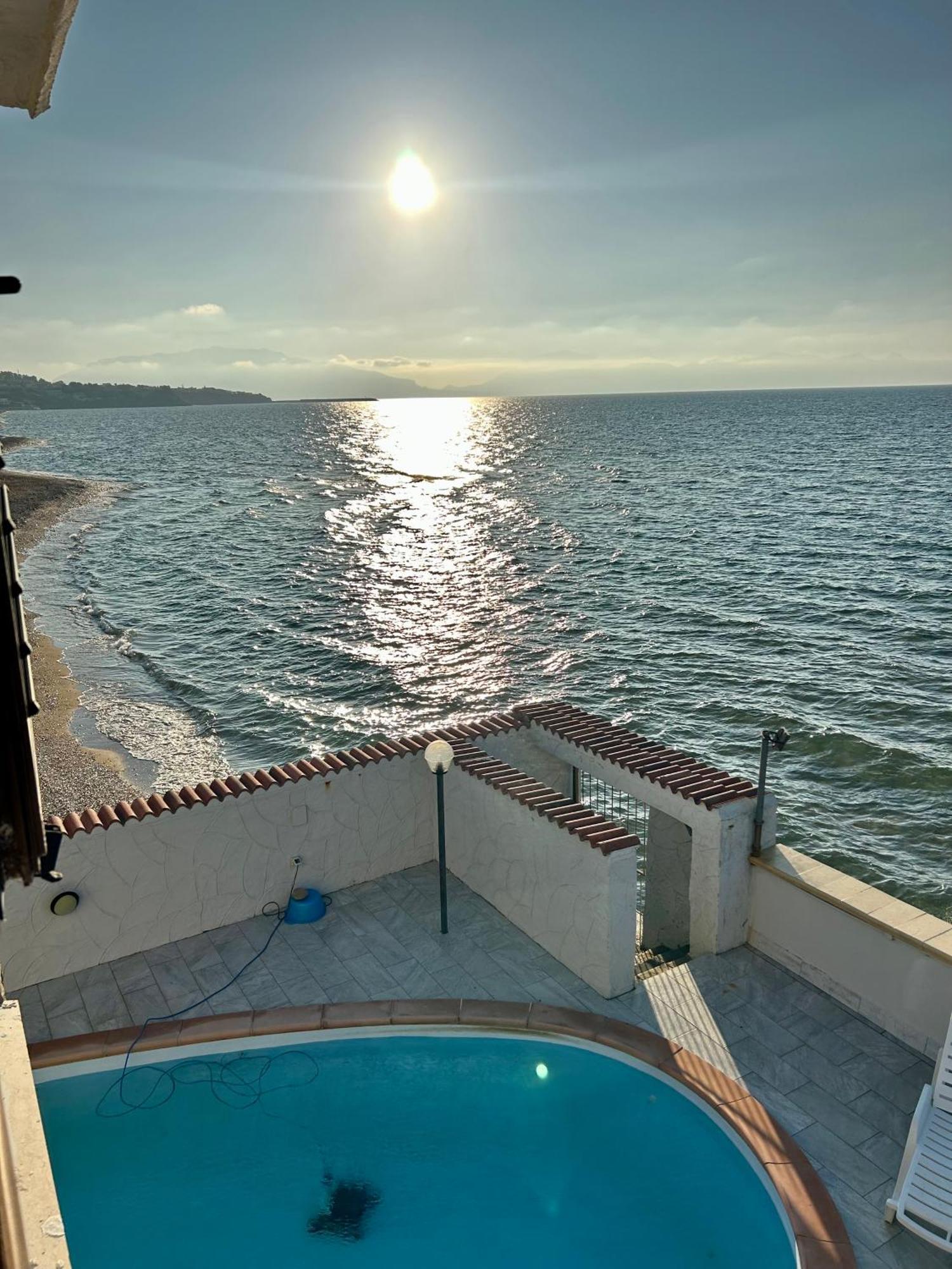 Casa Vacanza Barbera - In Riva Al Mare Villa Trappeto  Ngoại thất bức ảnh