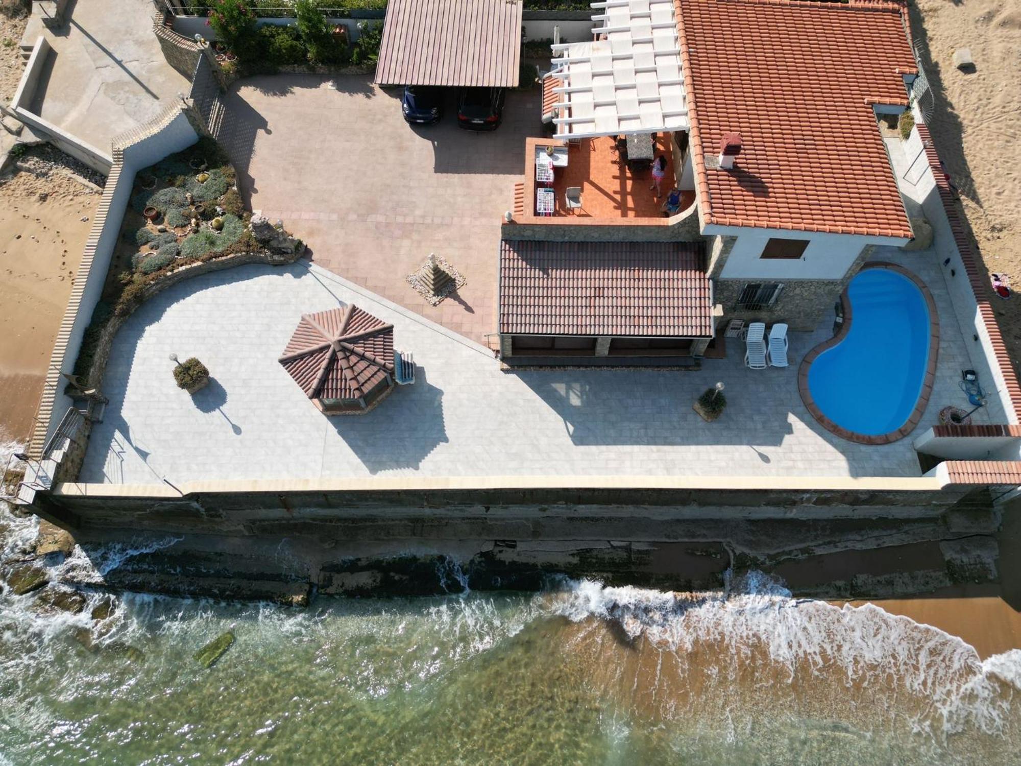 Casa Vacanza Barbera - In Riva Al Mare Villa Trappeto  Ngoại thất bức ảnh